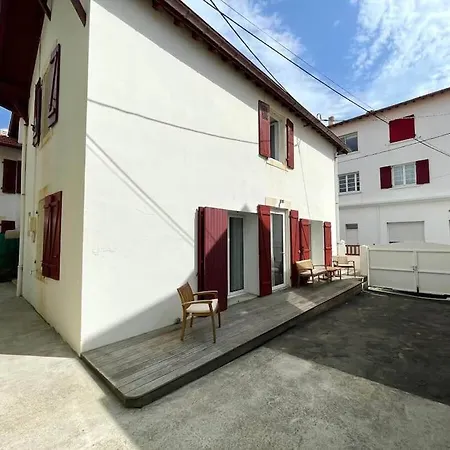 Maison Spacieuse Terrasse Ensoleillee Proche Ocean بياريتز